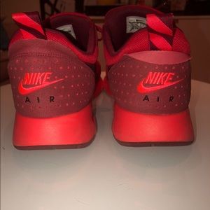 ❌SOLD❌ Nike running sneaker, barely worn, size 13